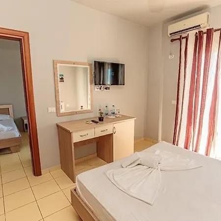 Hotel Fly 3*